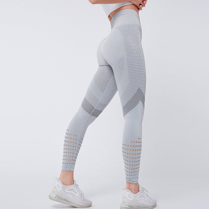 AeroFit BreathTech Ensemble: High-Waist Leggings & Seamless Crop Top