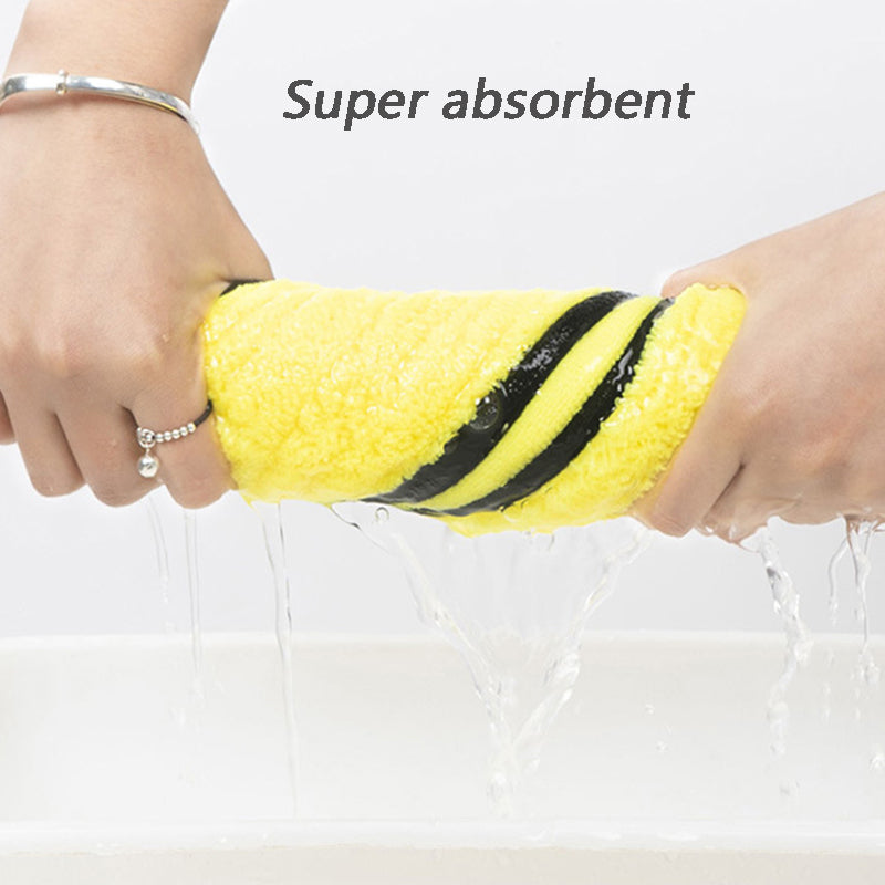 AquaPaws Microfibre Towel